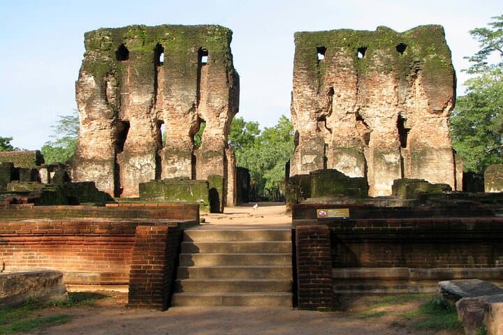 Polonnaruwa Ancient City Day Tour with Authentic Sri Lankan Cooking Class photo 1