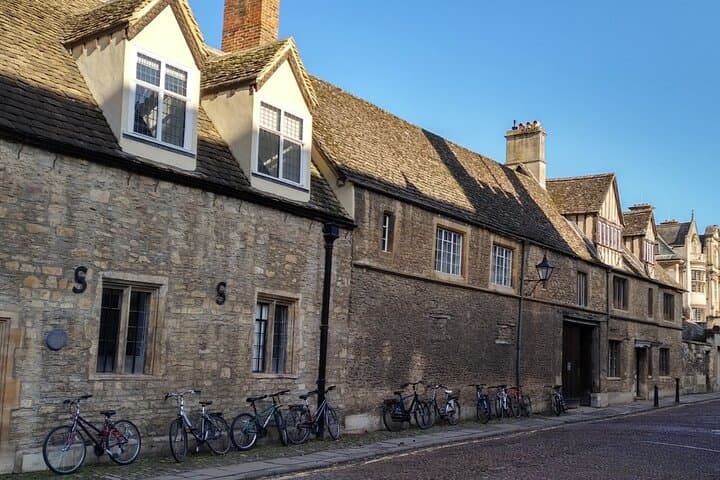 Oxford Treasure Hunt: Self-Guided Cryptic City Walk with Maps & Clues photo 6