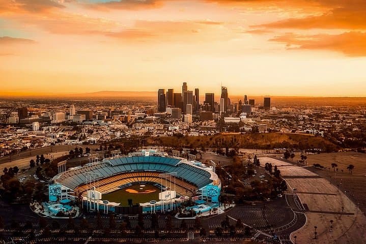 Los Angeles Private 5-Hour Driving Tour: Hollywood, Beverly Hills & Santa Monica photo 2