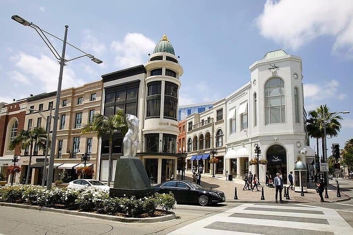 Los Angeles Private 5-Hour Driving Tour: Hollywood, Beverly Hills & Santa Monica photo 6