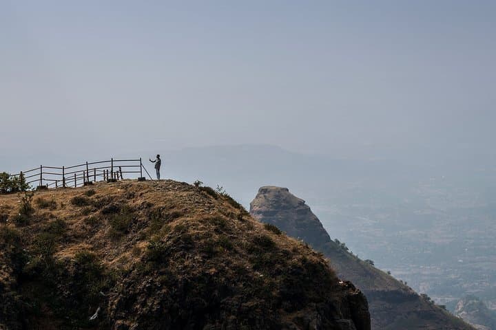 Full-Day Lonavala Excursion from Pune: Tiger's Point, Bhushi Dam & Narayani Dham photo 4