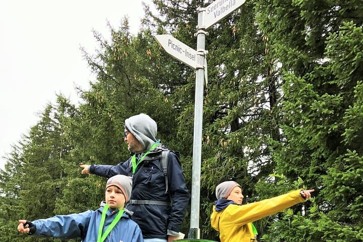 Lenzerheide Foxtrail Anda: Heidsee Scavenger Hunt & Outdoor Escape Game