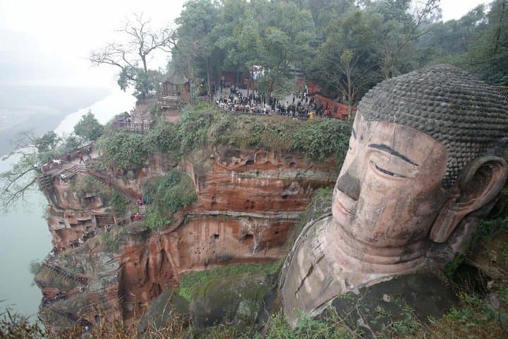 Private 2-Day Chengdu & Leshan Giant Buddha Tour from Xi'an by Bullet Train photo 2