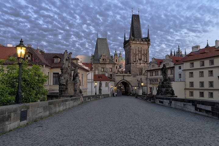 Prague Old Town, Charles Bridge & Prague Castle Semi-Private Walking Tour photo 2