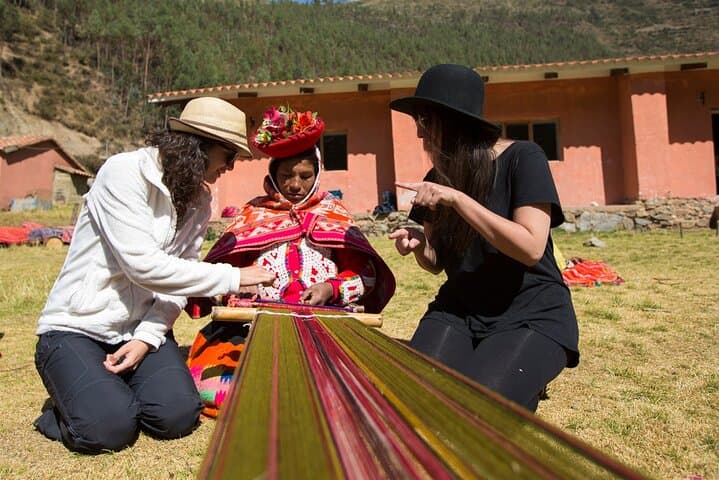 Huilloc to Pumamarca and Ollantaytambo: Full-Day Private Hike in the Sacred Valley photo 3