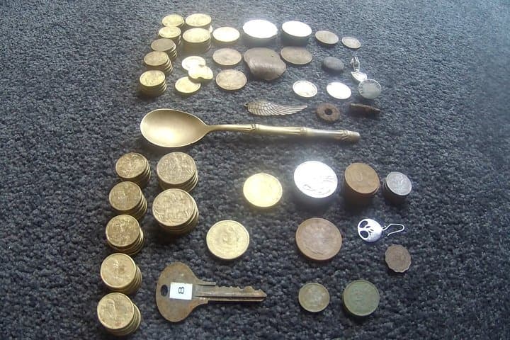 Sydney Treasure Hunt: Metal-Detecting Tour Through Iconic Harbor Sites photo 5