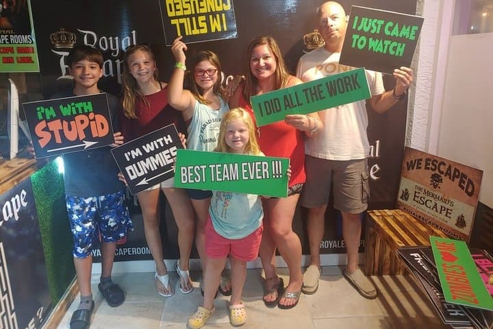 Outer Space Escape Room: One-Hour Challenge in Panama City Beach