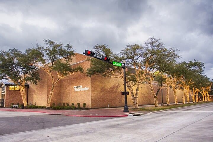 Beaumont Scavenger Hunt: Urban Adventure with Let’s Roam photo 3