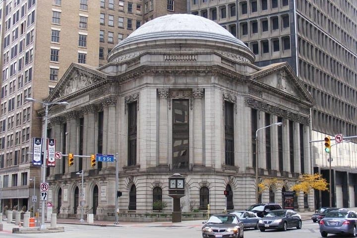 Cleveland Scavenger Hunt: A Ball Round the Mall — Self-Guided Let's Roam Adventure photo 5
