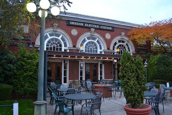 Electric Eugene: Self-Guided Scavenger Hunt in Downtown Eugene photo 5