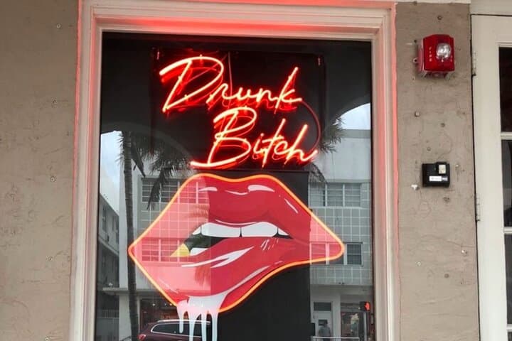 Miami Beach Bar Hunt: Let’s Roam App-Led South Beach Bar Crawl photo 3