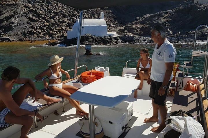 Santorini Caldera Private Motorboat Cruise & Volcano Hike photo 2