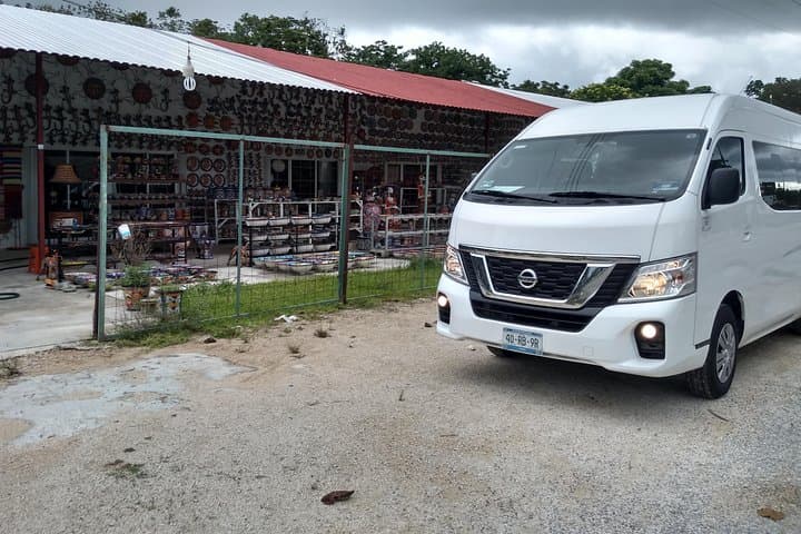 Private Transfer from Playa del Carmen to Xel-Há Park — Roundtrip Shuttle & Practical Tips photo 4