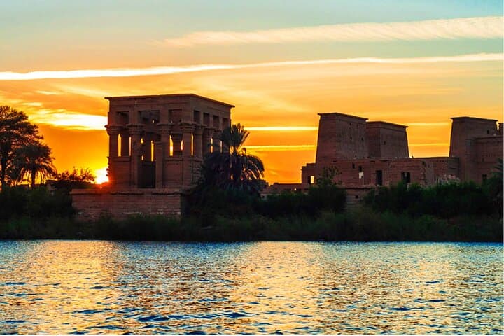 Two-Day Luxor Adventure: Hot Air Balloon Sunrise, Karnak & Valley of the Kings photo 2