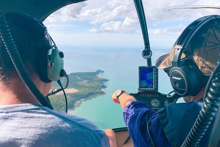 Darwin Cyclone: 30-Minute Helicopter Tour Over Coastline and Mangroves