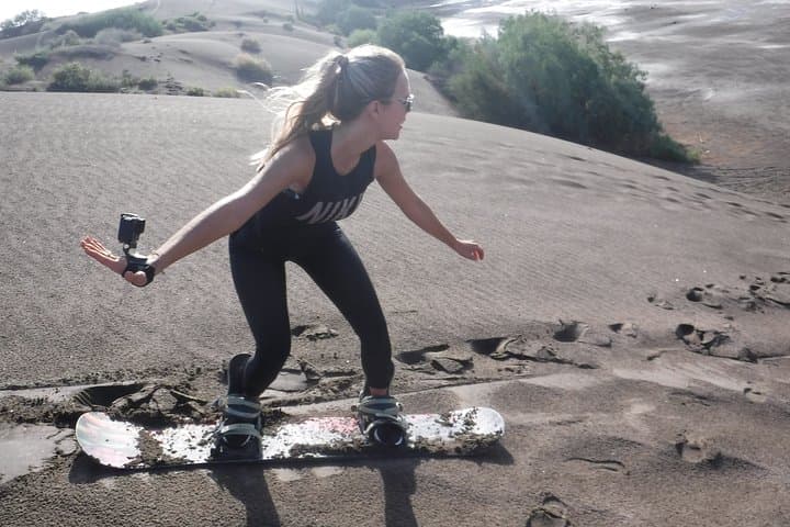 Sunset Sandboarding on El Mogote: La Paz Dunes Adventure photo 5
