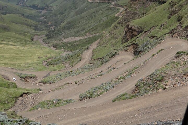 Sani Pass & Drakensberg Day Tour from Durban: 4x4 Into Lesotho photo 4