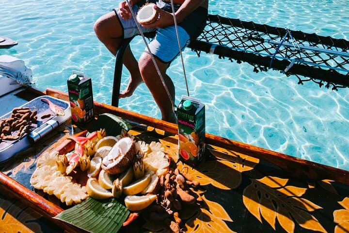 Moorea Sunset Sailing in a Traditional Pirogue: Lagoon, Snorkel & Polynesian Stories photo 5