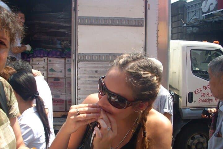 Hell's Kitchen Food Tour: Midtown NYC Guided Eat‑Like‑a‑Local Walking Experience photo 2