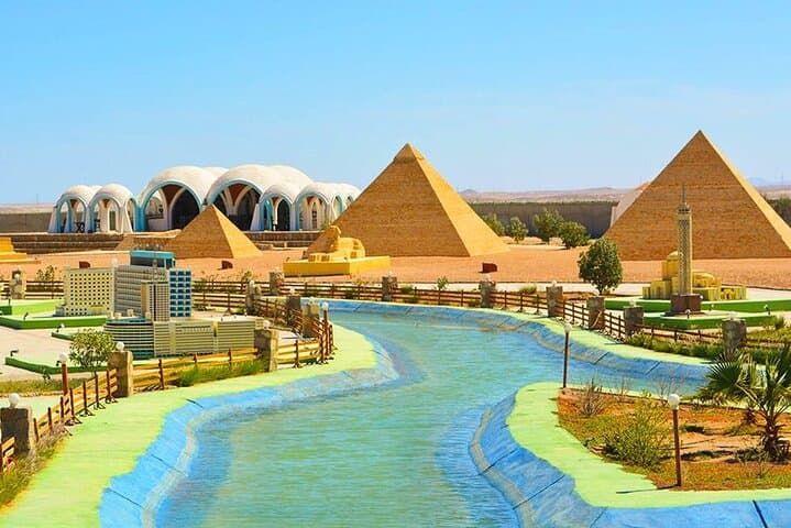 Mini Egypt Park Adventure: Hurghada's Miniature Museum Tour photo 2