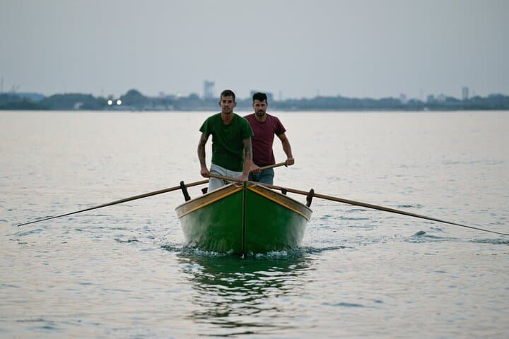 Learn to Row in the Venice Canals: Hands-On Venetian Rowing Experience photo 6