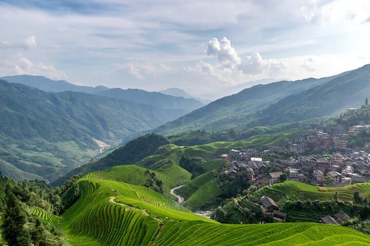 Longji (Longsheng) Rice Terraces — Full-Day Guide to the Dragon's Backbone