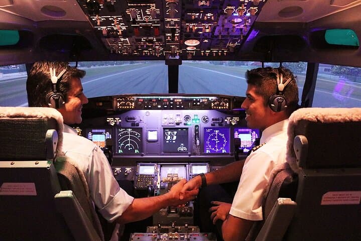 Take the Captain's Seat: Boeing 737 Flight Simulator Experience in Singapore photo 5