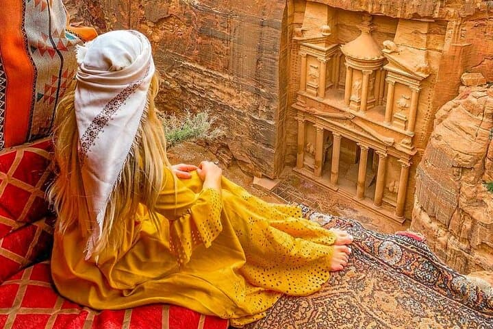 Israel & Jordan in 10 Days: First-Class Highlights — Petra, Jerusalem, Dead Sea, Eilat
