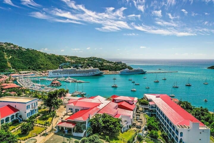 Private Airport Transfer to Hampton by Hilton Havensight, St. Thomas photo 4