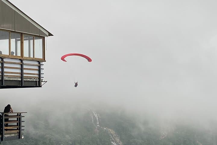 Paragliding Cocorná: Private Flight from Medellín Over Waterfalls photo 5