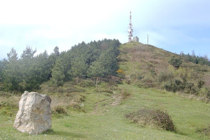 Summit Serantes: Coastal Fort Hike from Bilbao photo 4