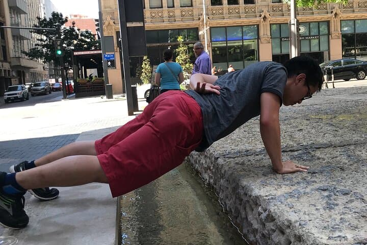 Dallas Dash Scavenger Hunt: Interactive Urban Quest Through Dallas photo 6