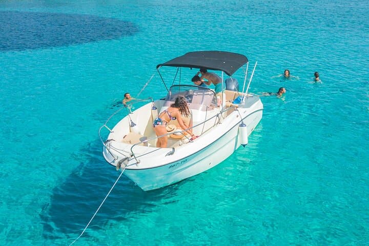 Private 6-Island Hopping from Split: Blue Lagoon, Hvar, Pakleni & More photo 5