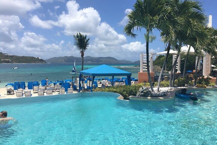 Private Airport Transfer: Cyril E. King Airport to Ritz-Carlton Elysian, St. Thomas photo 5