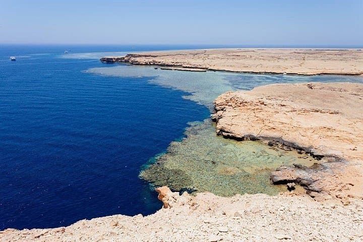 Ras Mohamed National Park: Full-Day Snorkel & White Island by Bus photo 2