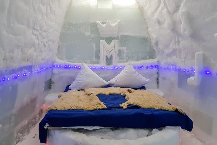 Winter Hiking in the Carpathians: Transylvania Trails, Ice Hotel & Medieval Villages photo 5
