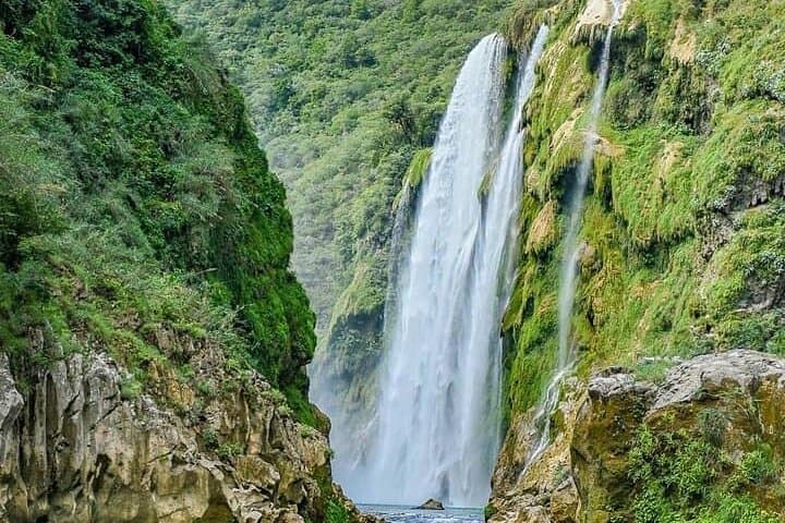 Tamul Waterfall Canoe Tour & Cueva del Agua Swim — Day Trip from Ciudad Valles photo 6