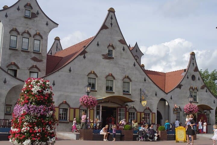 Self-Guided e-Scavenger Hunt in Enkhuizen: Interactive Walking Game and City Trail photo 5