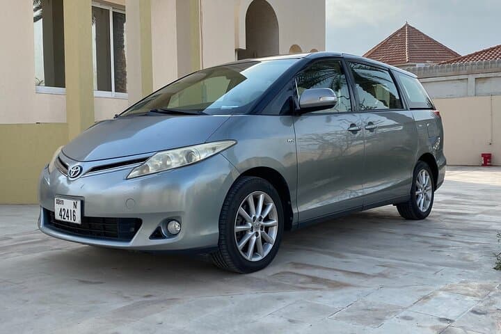 Dubai Airport Private Transfer to Hotel — Fast Meet & Greet at DXB photo 1