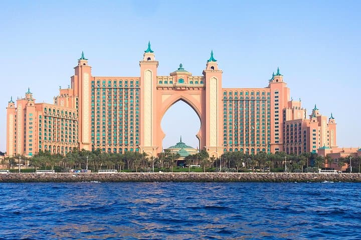 Modern Dubai Tour with The View at The Palm: Palm Jumeirah Observation Deck Experience photo 4