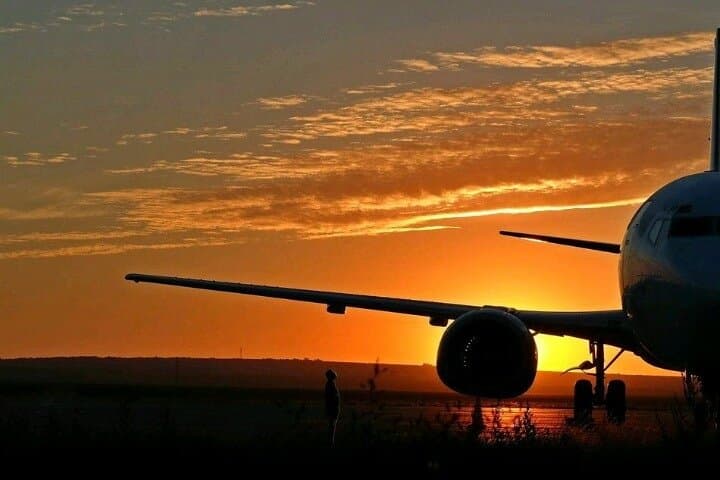Cape Town Airport Private Transfer — Door-to-Door Shuttle from CTIA to the City