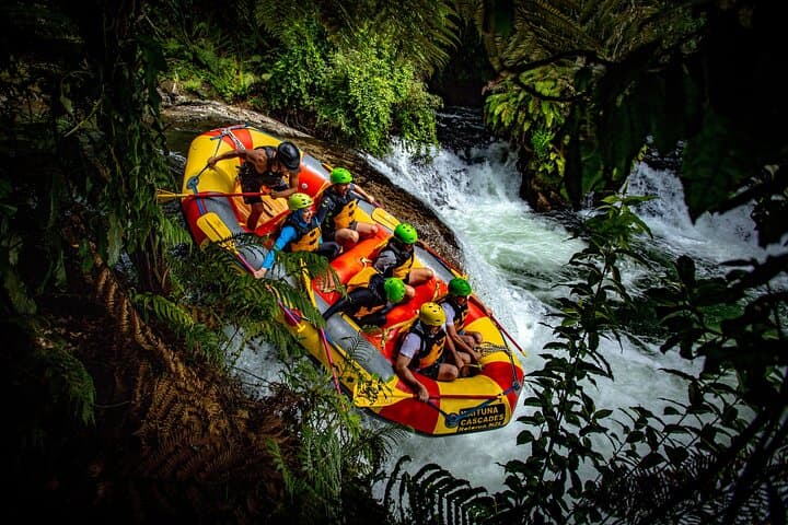 Raft the Kaituna River and Tutea Falls with Kaituna Cascades: Rotorua’s Grade 5 Classic photo 3