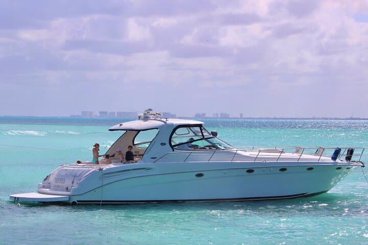 Private 60ft Sea Ray Sundancer Yacht Charter to Isla Mujeres — Cancun Luxury Cruise photo 2