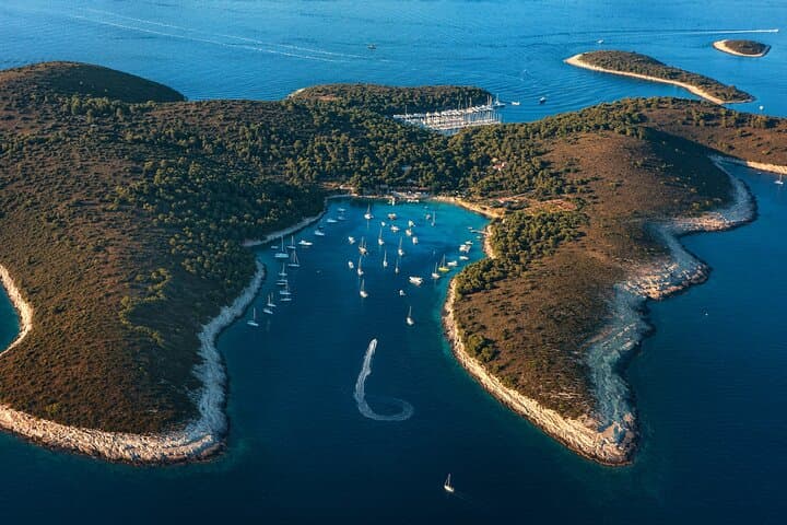 Private Boat Trip to Hvar, Brac & Solta — Full‑Day Cruise from Split photo 4
