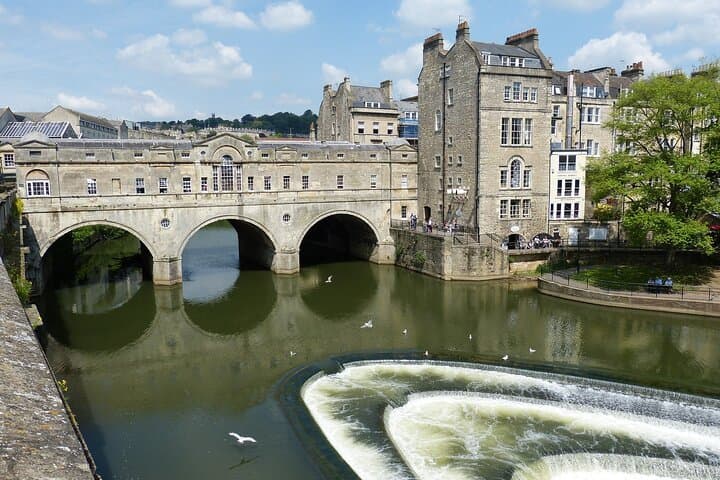 Bath Private Guided Walking Tour — Roman Baths, Royal Crescent & Georgian Architecture