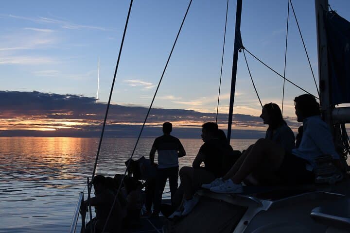 Adelaide Twilight Cruise from Glenelg: Sunset Catamaran with One Beverage photo 6