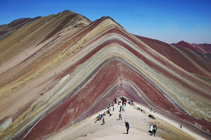 Full-Day Rainbow Mountain Trek from Cusco: Vinicunca & Ausangate Day Hike