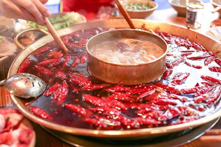 Chengdu 4-Day Culinary Journey: Pandas, Tea & Leshan's Giant Buddha photo 3