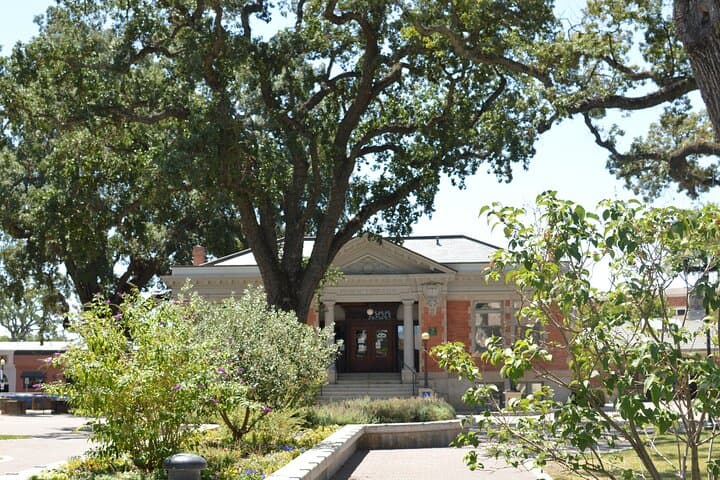 Paso Robles Scavenger Hunt: A Self-Guided Walking Game Through Downtown photo 3
