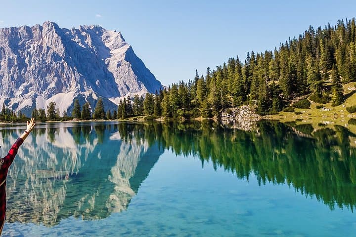Vienna to Hallstatt, Melk & Salzburg — Private Day Trip with Transport photo 4